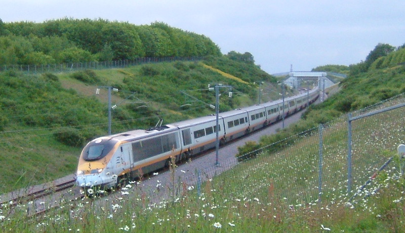 Поезд Eurostar в дороге